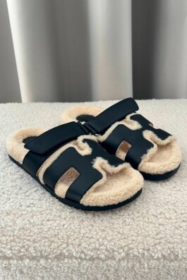 Шльопанці Hermes 10500