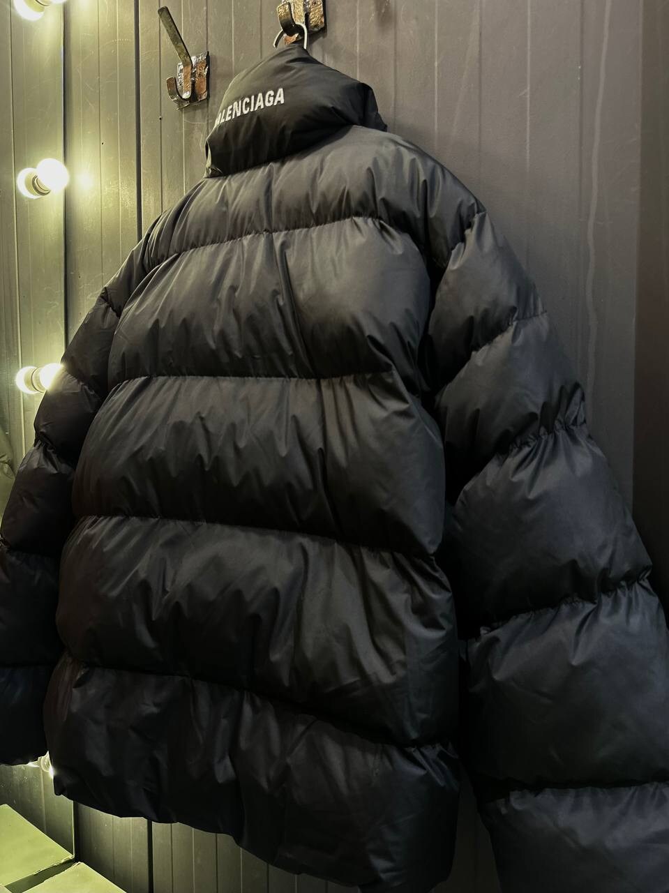 Фото 3 Пуховик Balenciaga 11538