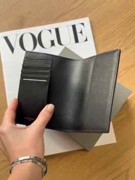 Паспортниця Balenciaga 12591 - image 5 - Photo 5
