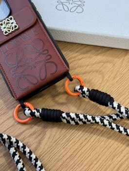 Чохол Loewe 12785 - image 3 - Photo 3