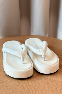 Шлёпанцы Balenciaga 14710
